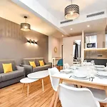 Cmg Opera Apartament *