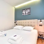 Cmg Opera Apartament