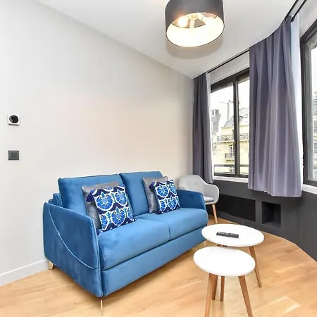 アパート Cmg Opera